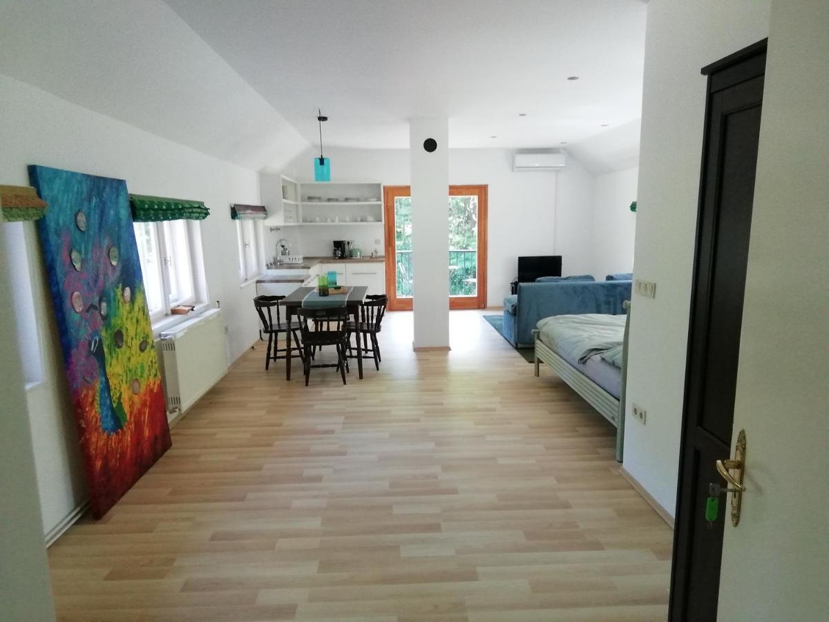 Appartamento Waldhaus Pat Galambok Esterno foto